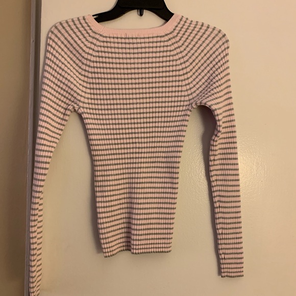 GAP Sweater - Picture 5 of 7